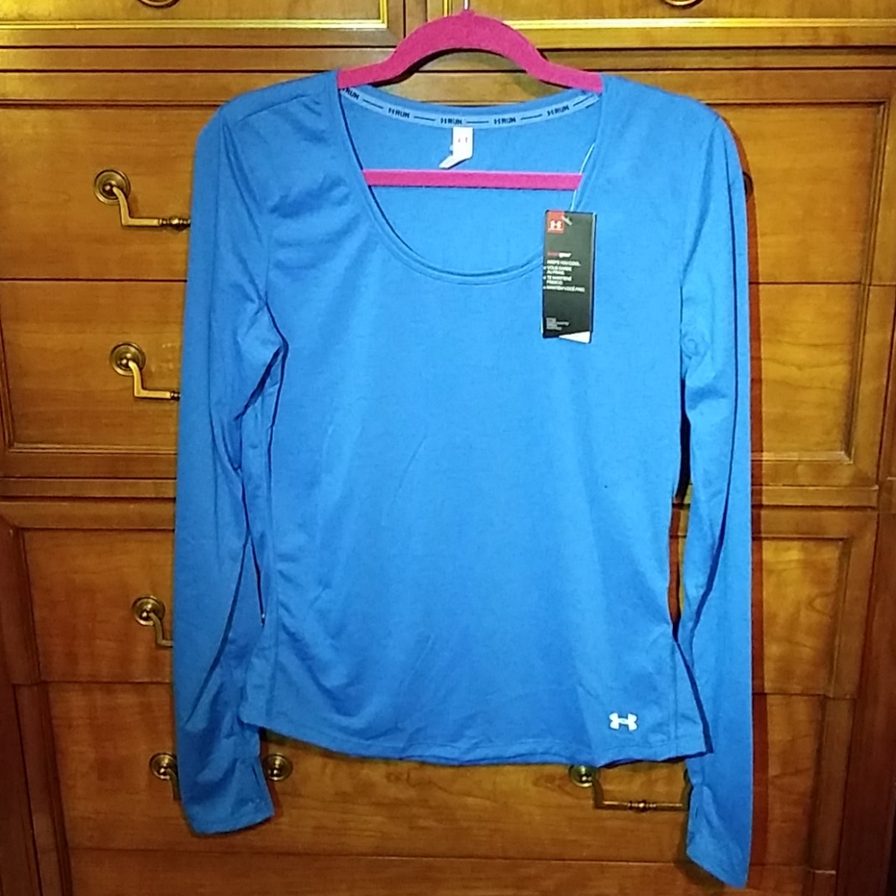 UNDER ARMOUR BLOUSE